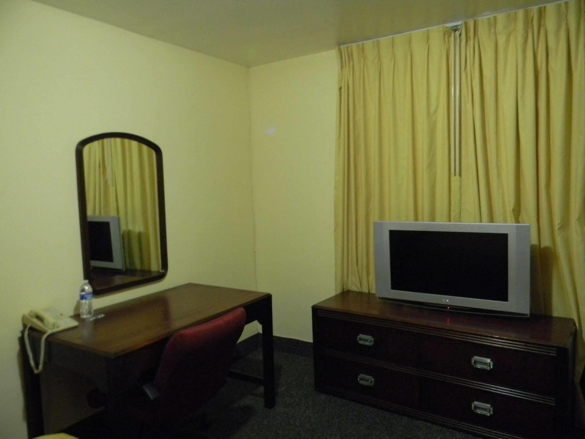Hotel Plaza Hermosa Tijuana Ngoại thất bức ảnh
