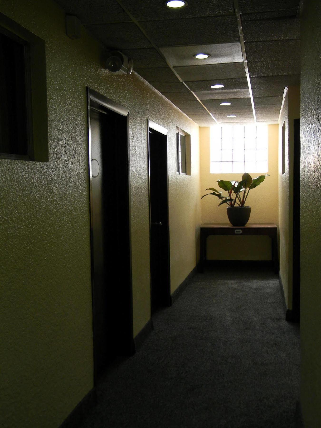 Hotel Plaza Hermosa Tijuana Ngoại thất bức ảnh